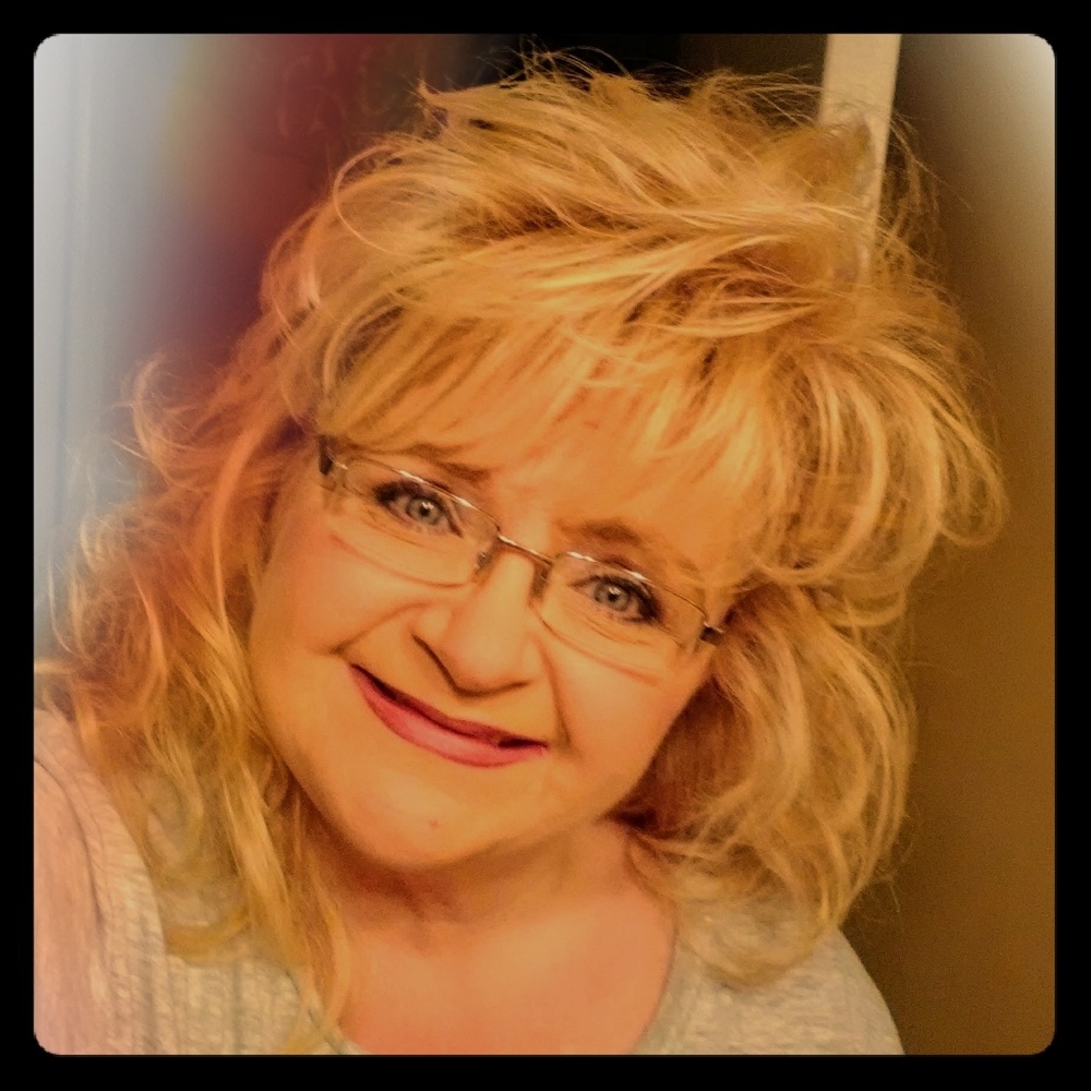 Meet your Posher, Jeannie